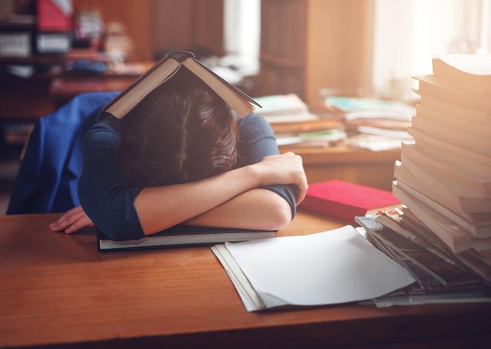 0212636945.jpg 0212636945.jpg